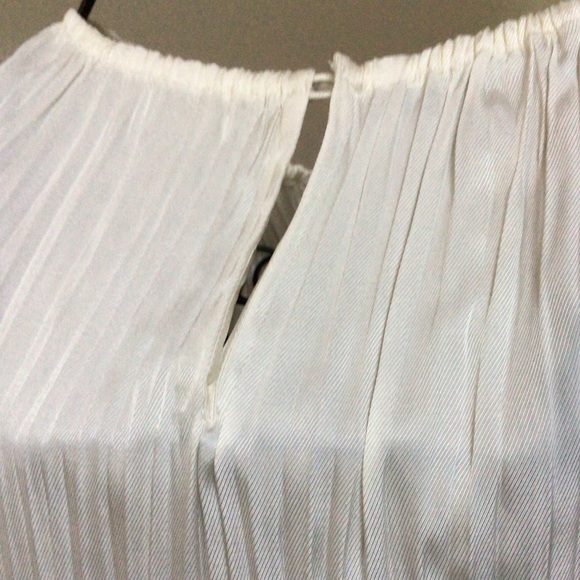 LAFAYETTE 148 SLEEVELESS SILK BLOUSE SIZE SMALL - Picture 6 of 7